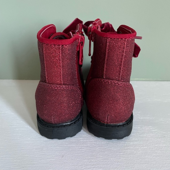 EUC Cat and Jack Size 5 Baby/Toddler Girls Red Sparkly Valentine’s Day Boots - Picture 3 of 6